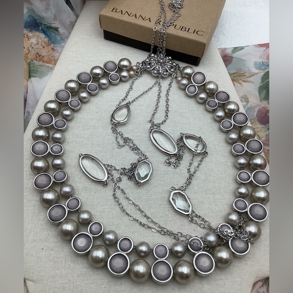 Banana Republic Choker and Glass Crystal Beaded Necklace long with box - Picture 2 of 2